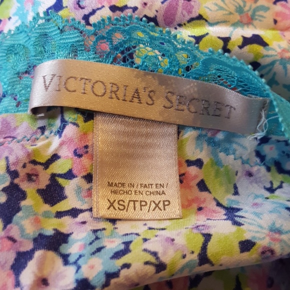VS silk nighty - Picture 5 of 5
